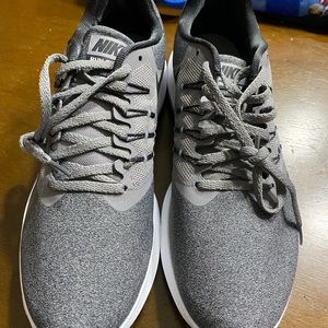 NIKE Running shoes! Women’s Nike Run Swift!